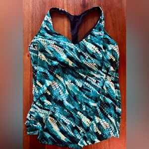 Magicsuit Taylor Printed Racerback Underwire Tankini Swim Top Size 14